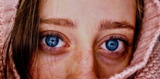 beauty and science of rare eye colours
