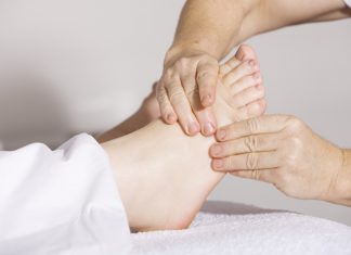 Reasons for Pain on Top of foot and its Treatment reasons and treatments for pain on top of foot