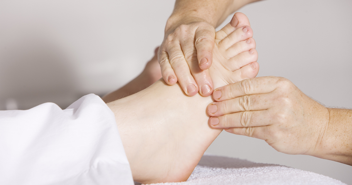 Pain on Top of Foot Learn Possible Causes and Diagnosis