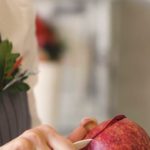 how to cut a pomegranate properly