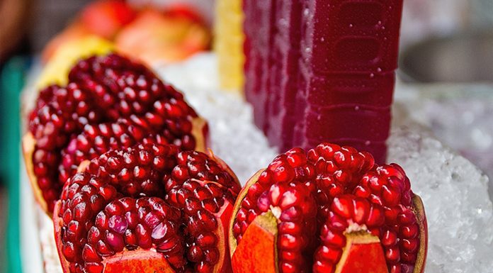 How to Eat a Pomegranate and Hidden Benefits of its Seeds how to eat pomegranate