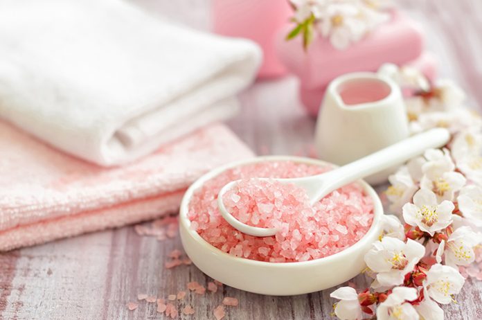 how to take epsom salt bath