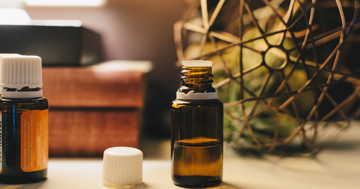 Best 8 Essential Oil For Constipation and Effects After Using