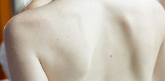 Severe Back Pain: Signs You Should See a Doctor for Your Back severe back symptoms causes