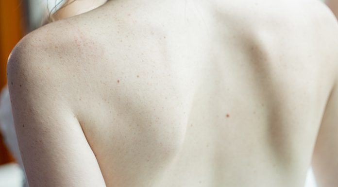 Severe Back Pain: Signs You Should See a Doctor for Your Back severe back symptoms causes